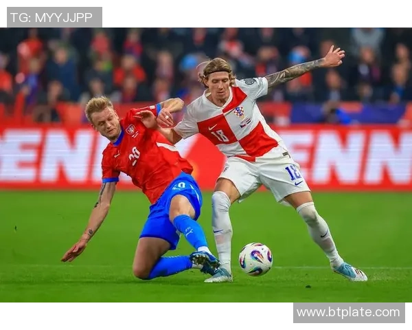 捷克足球史上身高最高的球星是谁他在球场上展现了怎样的优势 捷克足球史上身高最高的球星是谁他在球场上展现了怎样的优势