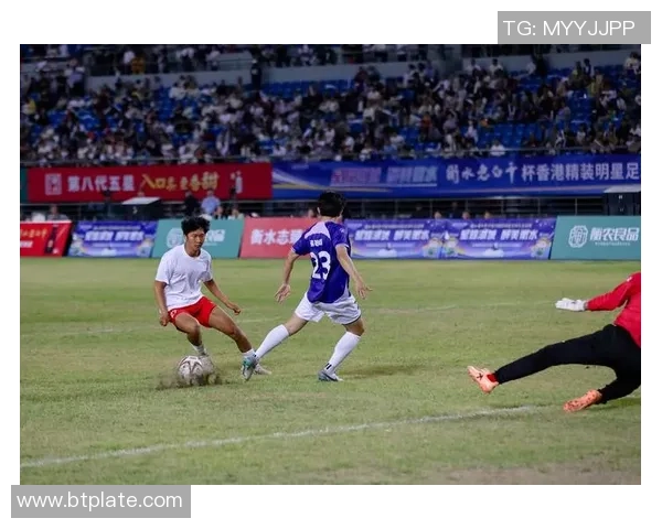 足球明星齐聚深圳 点燃城市激情 共赴体育盛宴