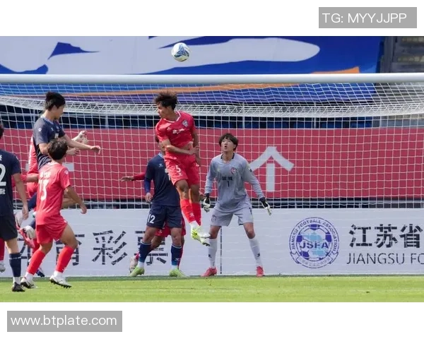 足球明星在球队整体战术中的关键作用与影响分析